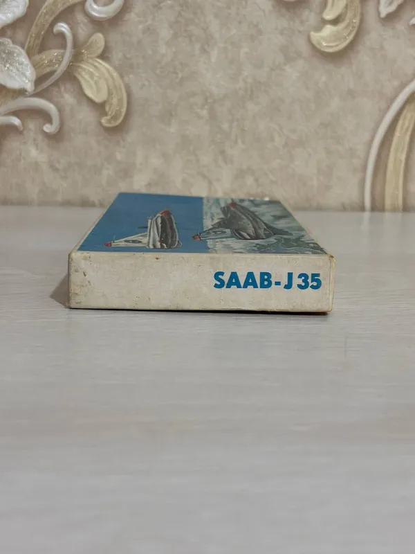 Сборная модель самолёта SAAB J35 Draken (винтаж) — фото 4