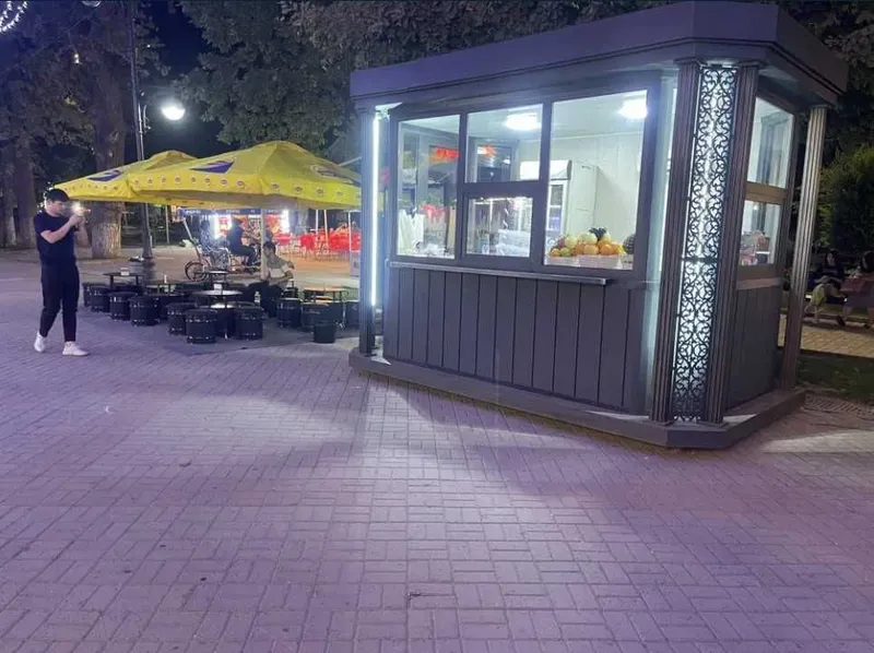 Сдаётся точка общепита на Бродвей