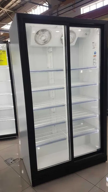 Шкаф холодильный Frigoglass Super-16FFSD со стеклянной дверью купе