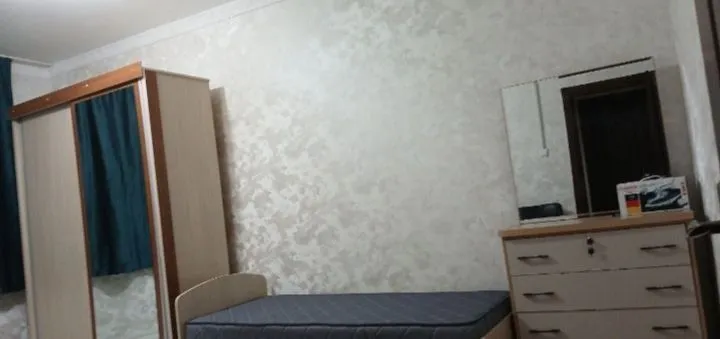 Аренда Юнусобод 12 кв Ор:Метро Туркистон 3 хона 1-Этаж — фото 1