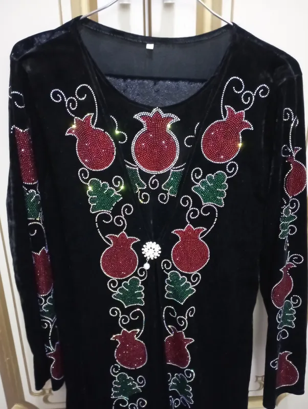 ayollar kiyimi