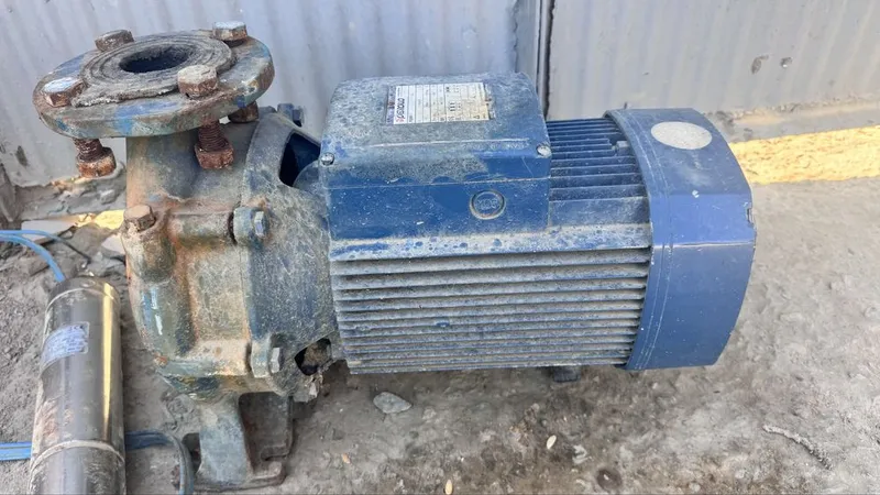 Двигатель сатылады 380