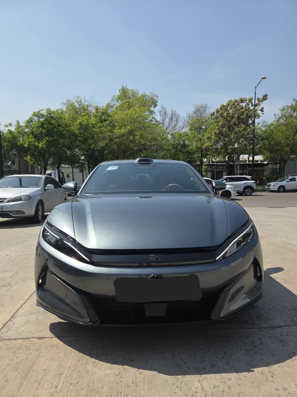 ** Byd Han L Gibrid 2025