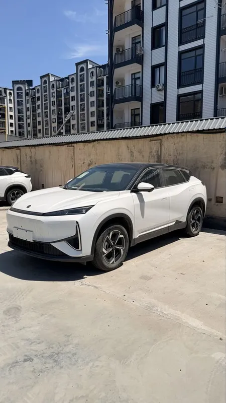 Dongfeng aelus L7 ev 518 km 3 Dongfeng aelus L7 ev 518 km 3
