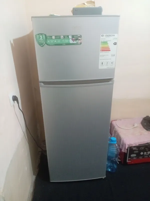 artel xaladelnik sotiladi srochni 1milyon