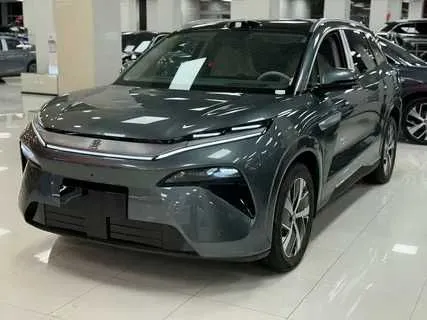 BYD Tang L full boshlangich 30% tolov bilan nasiya savdo asosida