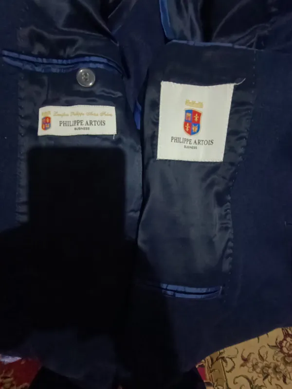 Продоётся пижак 3