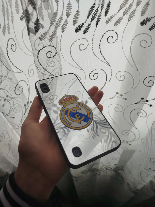 Telefon sotiluda