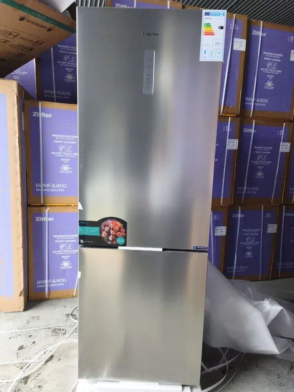 Холодильник Hisense RB645N4WIF 456 л