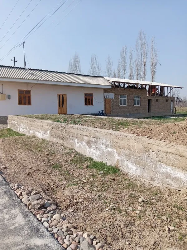 Продаётся участок 8 сотик Юкори Чирчикский район, янгибазар — фото 3