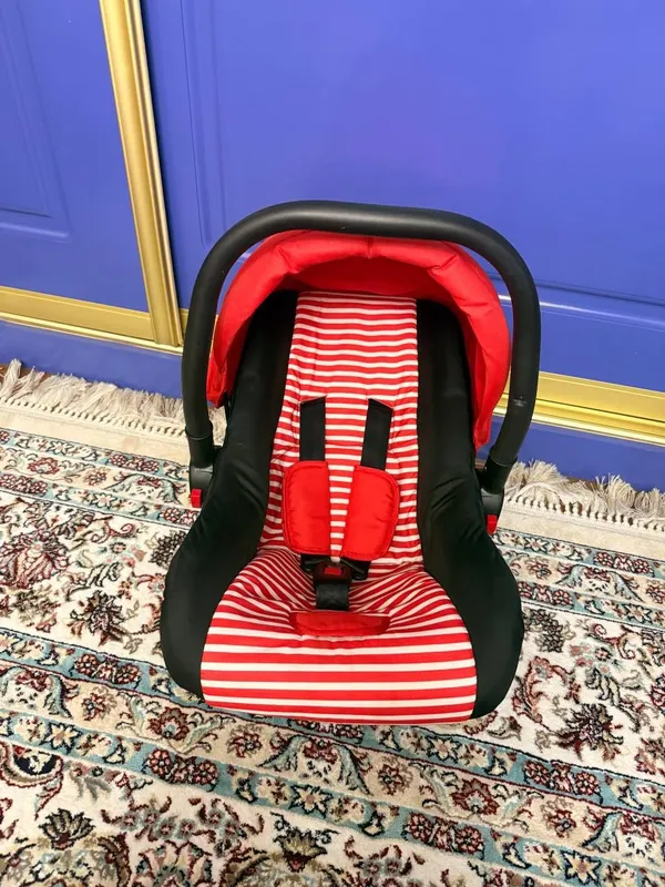 Коляска сотилади 8