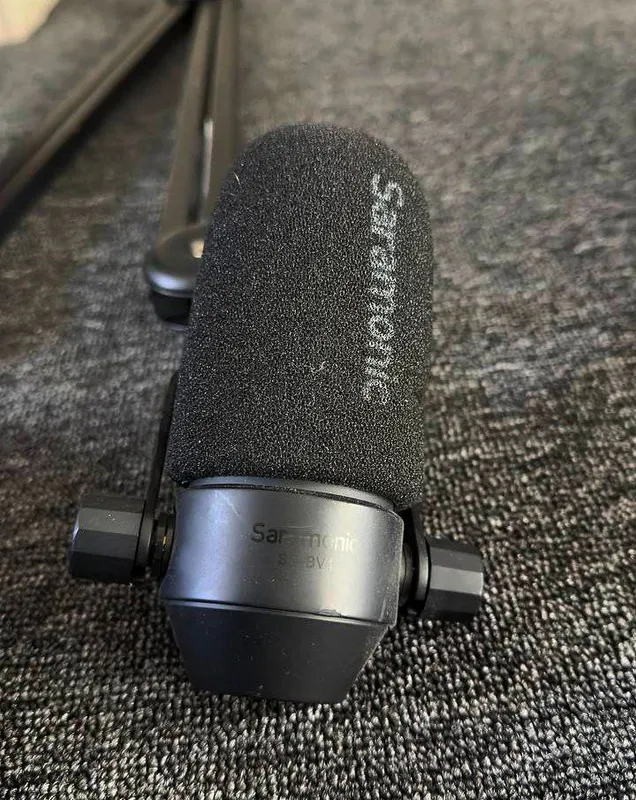 Микрофон Saramonic SR-BV1 + пантографная стойка 3