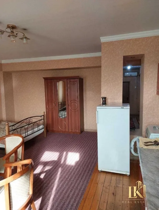 Продаётся 1-комнатная квартира в центре (Юнусабадский район, ориентир Korzinka) 2