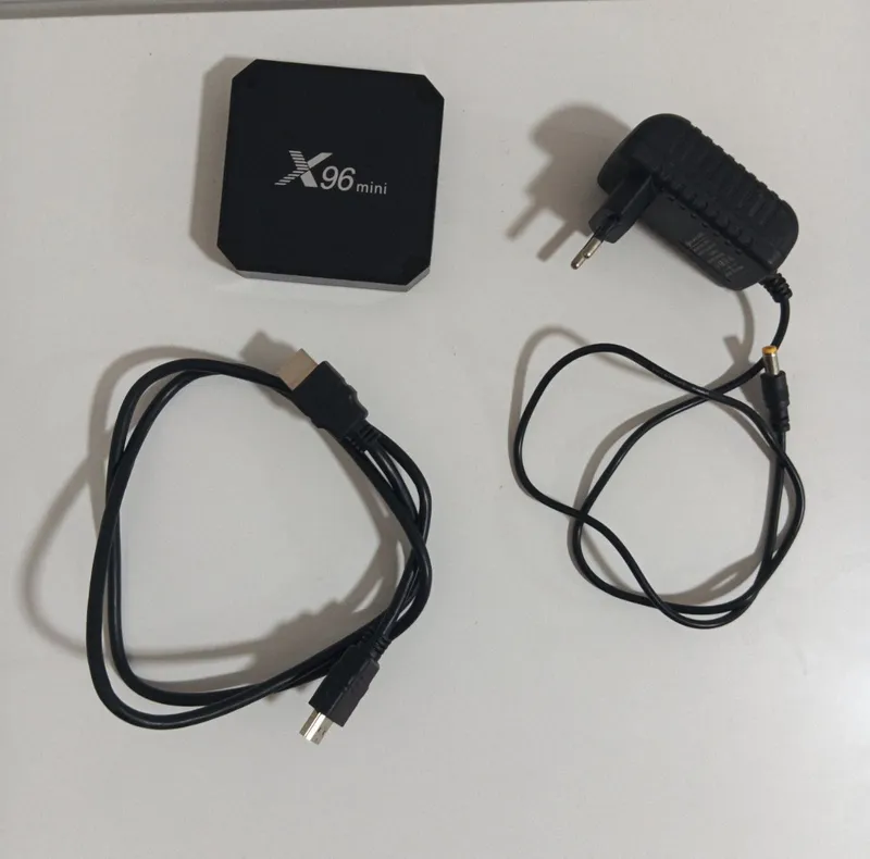 X96 Mini - Smart TV приставка — фото 1