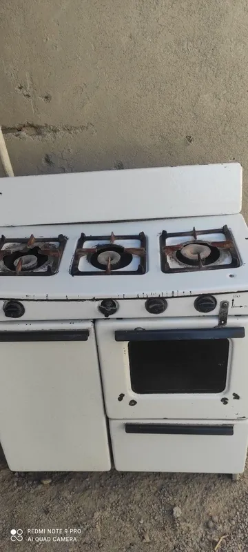 Gaz plita sotiladi xolati yaxshi Gaz plita sotiladi xolati yaxshi