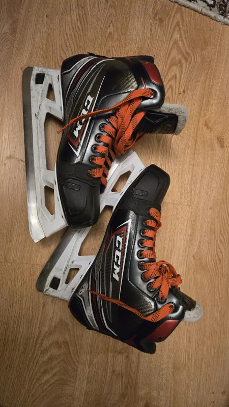 Вратарские коньки CCM Jetspeed FT460 SR