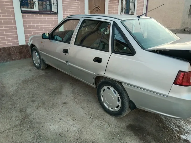 Nexia 1.6 luks kansaner benzin gaz koʻrmagan srochno — фото 4