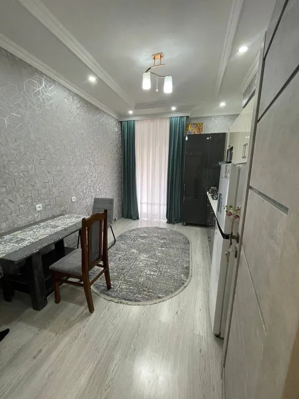 2 xonali kvartira, 42 m2, Mirzo Ulug'bek 2