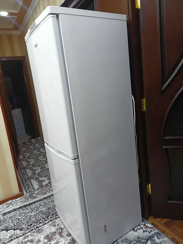 Морозильник Stinol 1 Морозильник Stinol 1