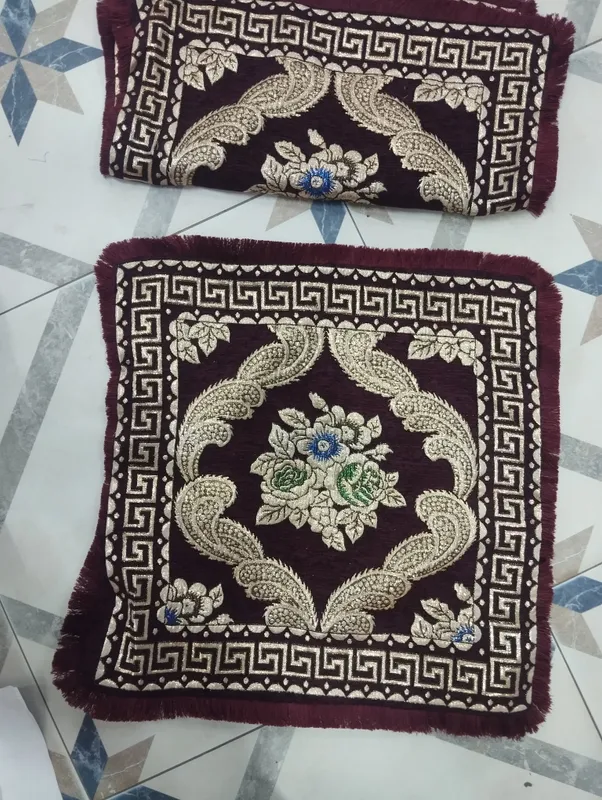 bu zarlik yostiq oʻlchami 60*60