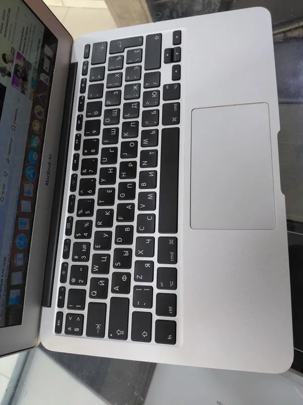 Macbook air intel i5 2 Macbook air intel i5 2