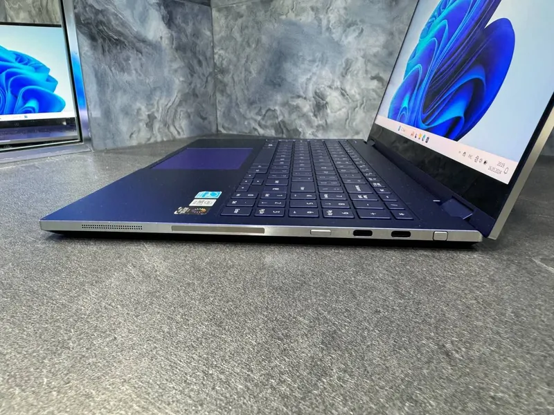 Samsung Galaxy book Flex 15.6 OLED 12/256GB ntel Core i7-1065 — фото 2