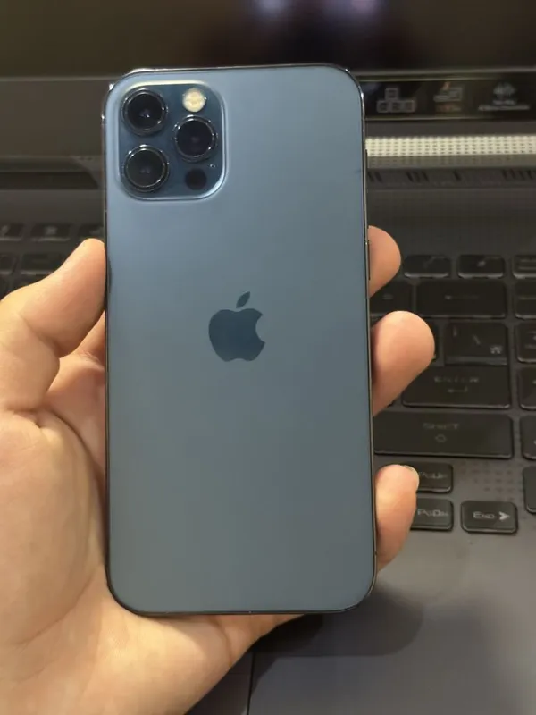 Iphone 12 pro.