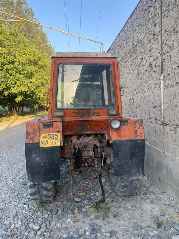 Traktor T25 sotiladi 2 Traktor T25 sotiladi 2