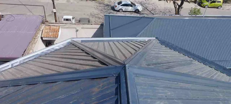 Кровля крыши бистро,качественно с гарантия качества Том епамиз тез.. — фото 1 Кровля крыши бистро,качественно с гарантия качества Том епамиз тез.. — фото 1