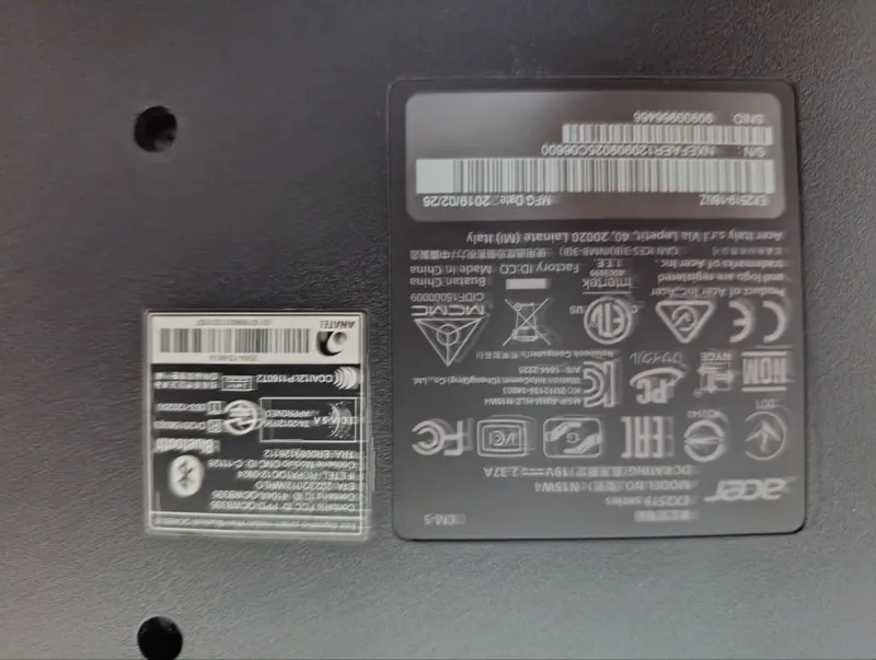 Acer Extensa EX2519 4