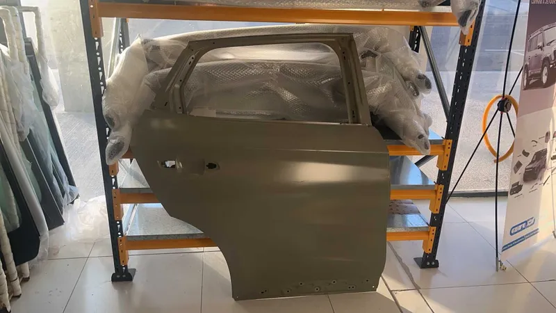 BYD YUAN PLUS Правая задняя дверь в сборе, OEM, в нал.