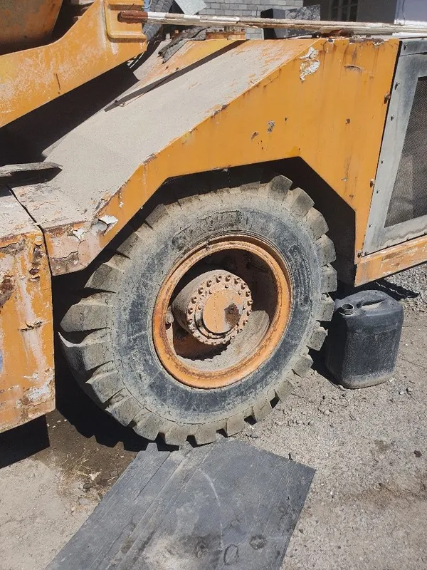 ADFORCE LT3500 mobil betonomeshilka 5 m³ sotiladi 6 ADFORCE LT3500 mobil betonomeshilka 5 m³ sotiladi 6