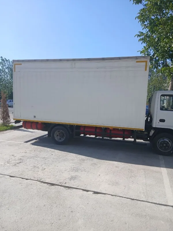 Izuzi mashinasi dotiladi sirochni 6 Izuzi mashinasi dotiladi sirochni 6