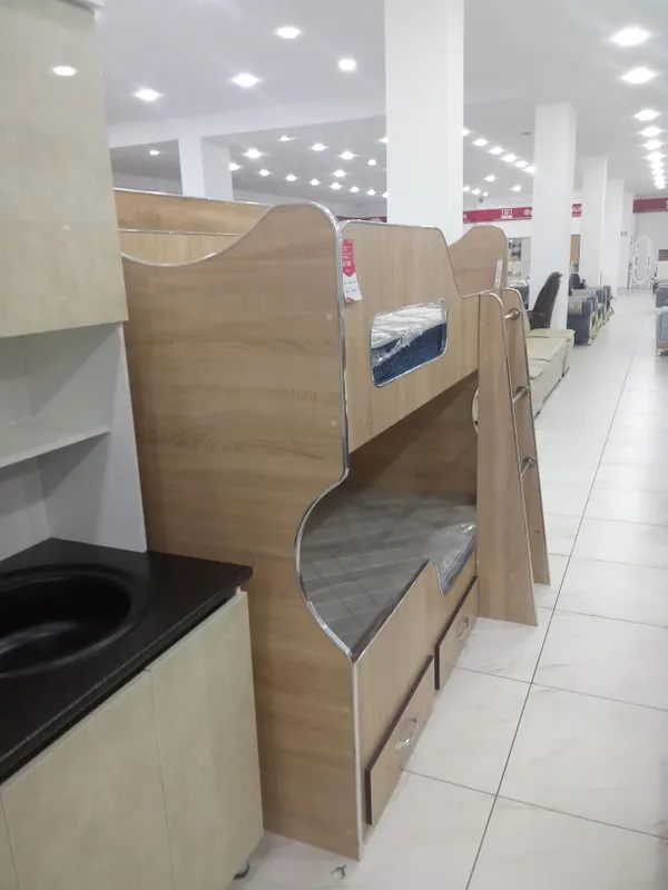 двуспальная кровать 4 двуспальная кровать 4