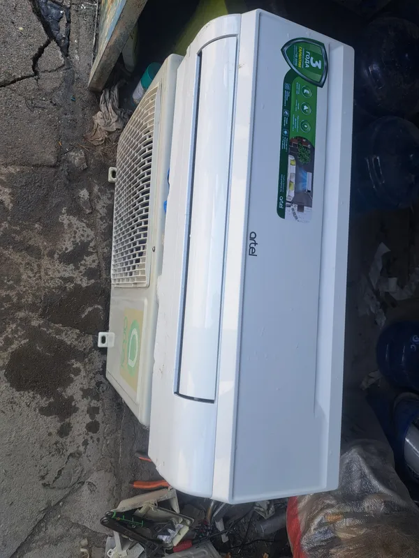 Продам кондиционер Artel 09 3