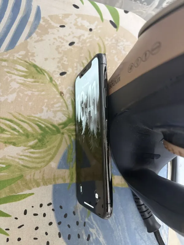 Iphone 11 pro holati ideal ochilmagan 64gb 72% — фото 4 Iphone 11 pro holati ideal ochilmagan 64gb 72% — фото 4