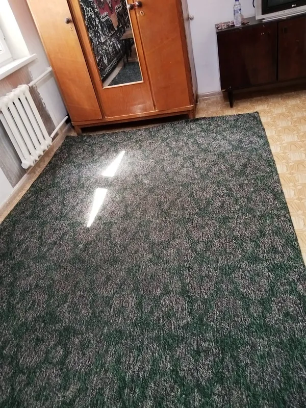 Продаётся палас три на два( 3х2 ] в хорошем состоянии — фото 1