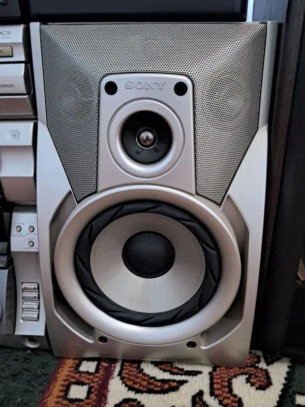 Sony muzikani senter 3