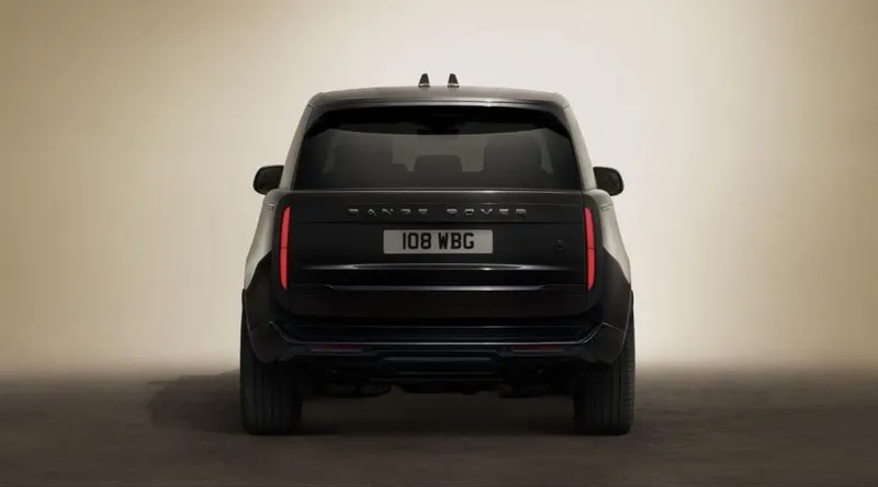 Range Rover P615 LWB Black Edition 2026 7-местный 3