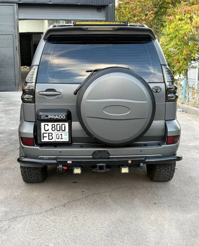 Zudlik bilan sotiladi, Toyota Prado 120 offroad. 2 ta bak, 180 l 8