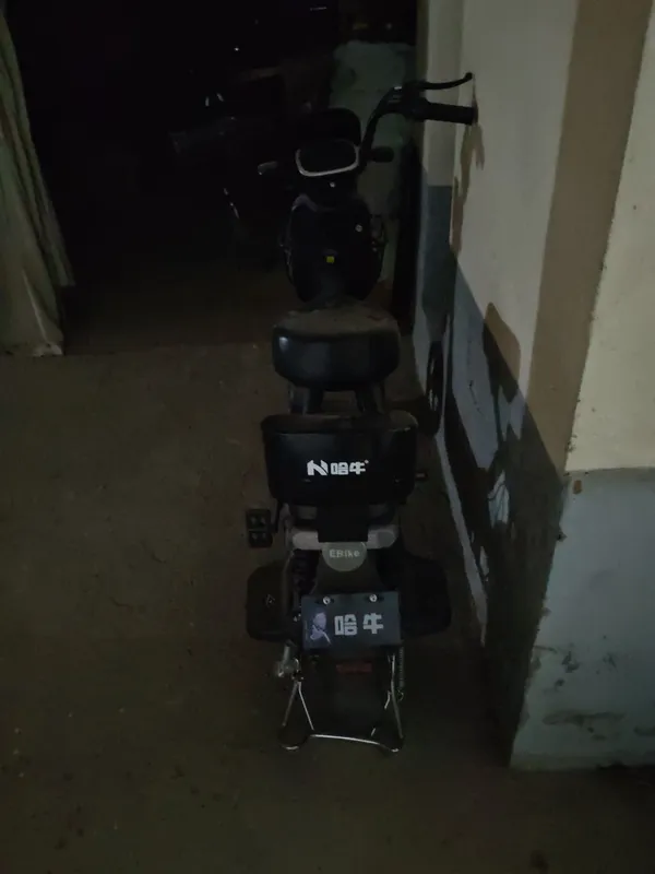 skuter elektron aybi bor akkumlyator qo'yish kerak 1