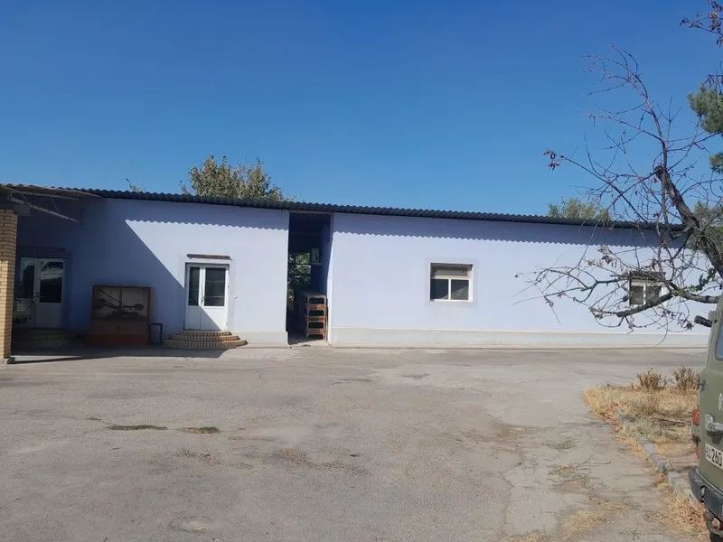 Продаётся 52 сотки,нежилое,1000м2(аэропорт) — фото 2