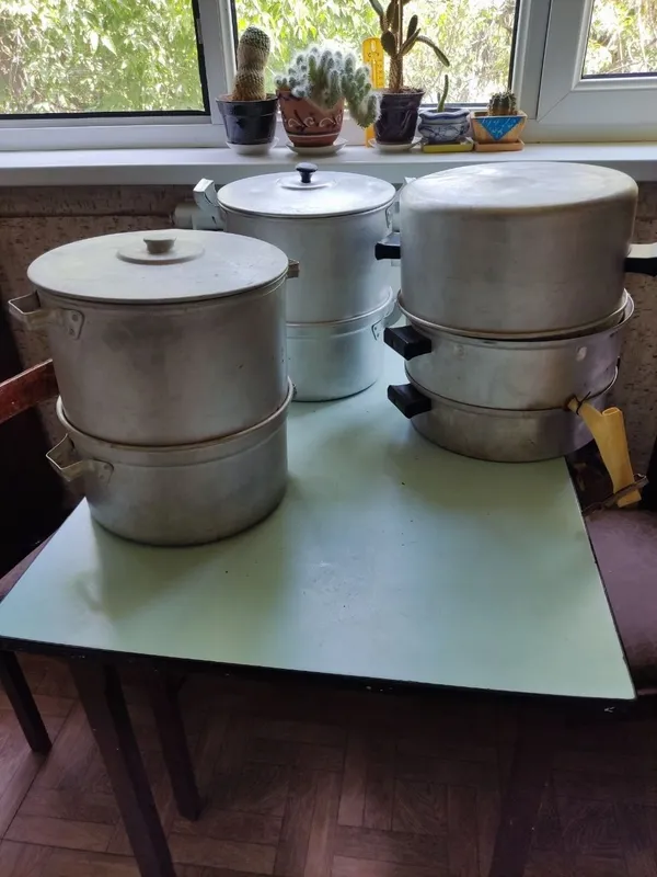Посуда, мантышницы и соковарка