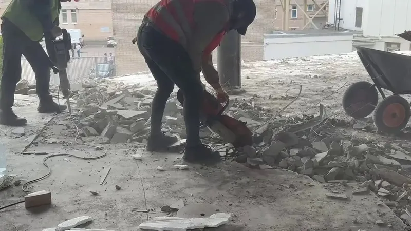 Деомантаж ишларини киламиз мусур юклаб кетамиз уборка киламиз гурушчи — фото 3