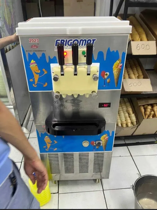Muzqaymoq aparat kaktel aparat tayor biznes
