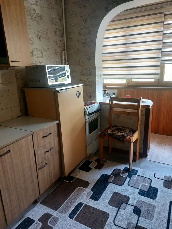 Сдаю квартиру 9/4/2,Мираб.р-н,ГУВД.550$ в месяц. 7