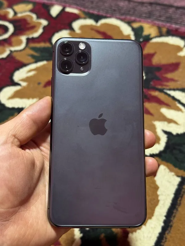 iPhone 11 pro max 256 gb 5