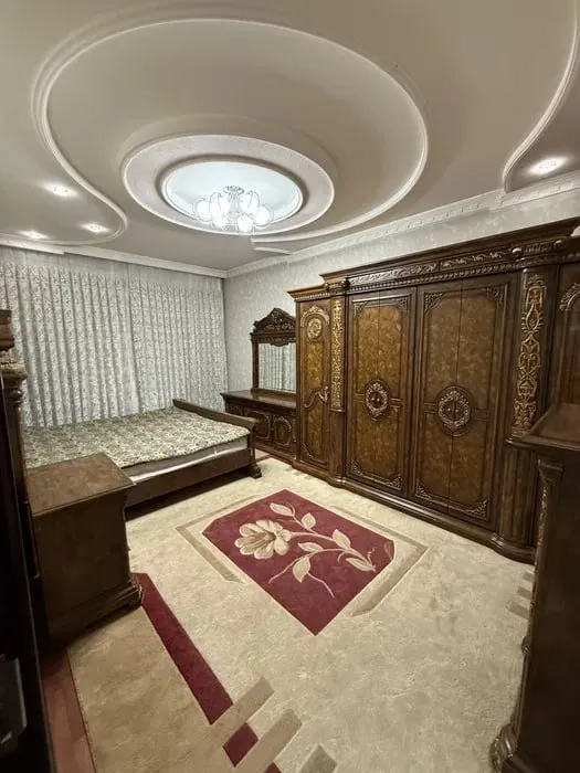 3-комнатная квартира, 130 м², 1/4 этаж (вторичка), Шайхантахур, Хувайдо — фото 1