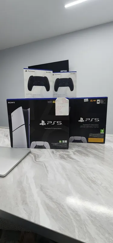 Sony PS5 825 gb 630$ 1