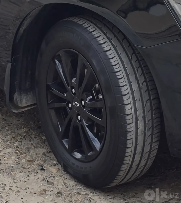 Continental 195/65 R15 1 Continental 195/65 R15 1
